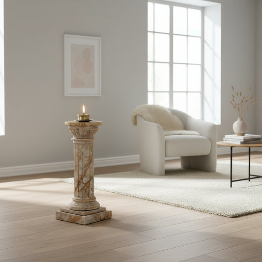 Marble column oil lamp with natural veining - EloraMode